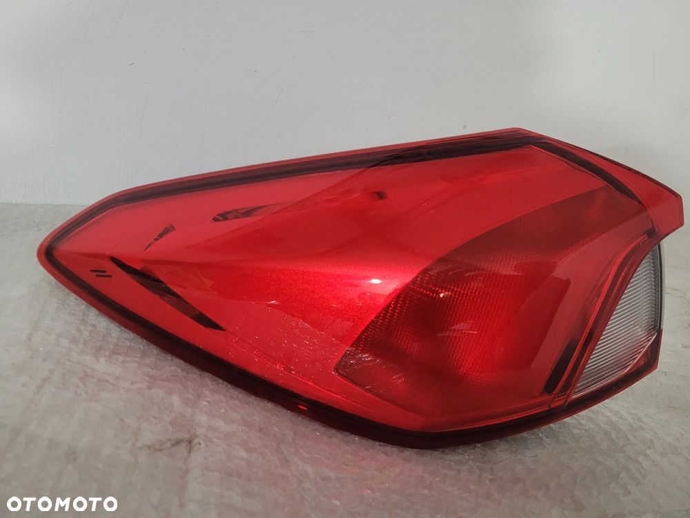 Ford Focus mk4 kombi lampa tylna zwykła lewa ładna - 3