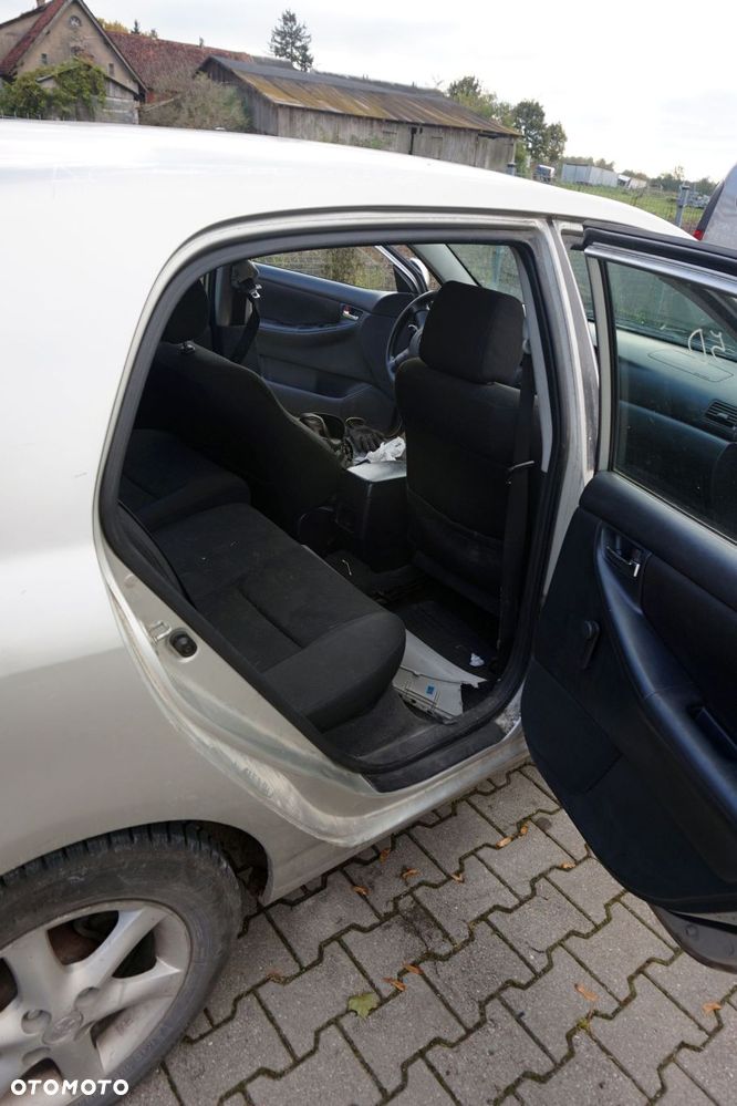 TOYOTA COROLLA E12 LIFT 5D HB 2005 1C0 1.4 D4D 1ND-TV 90KM C53 SREBRNY na części - 14
