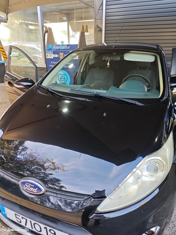 Ford Fiesta 1.6 TDCI Titanium - 27