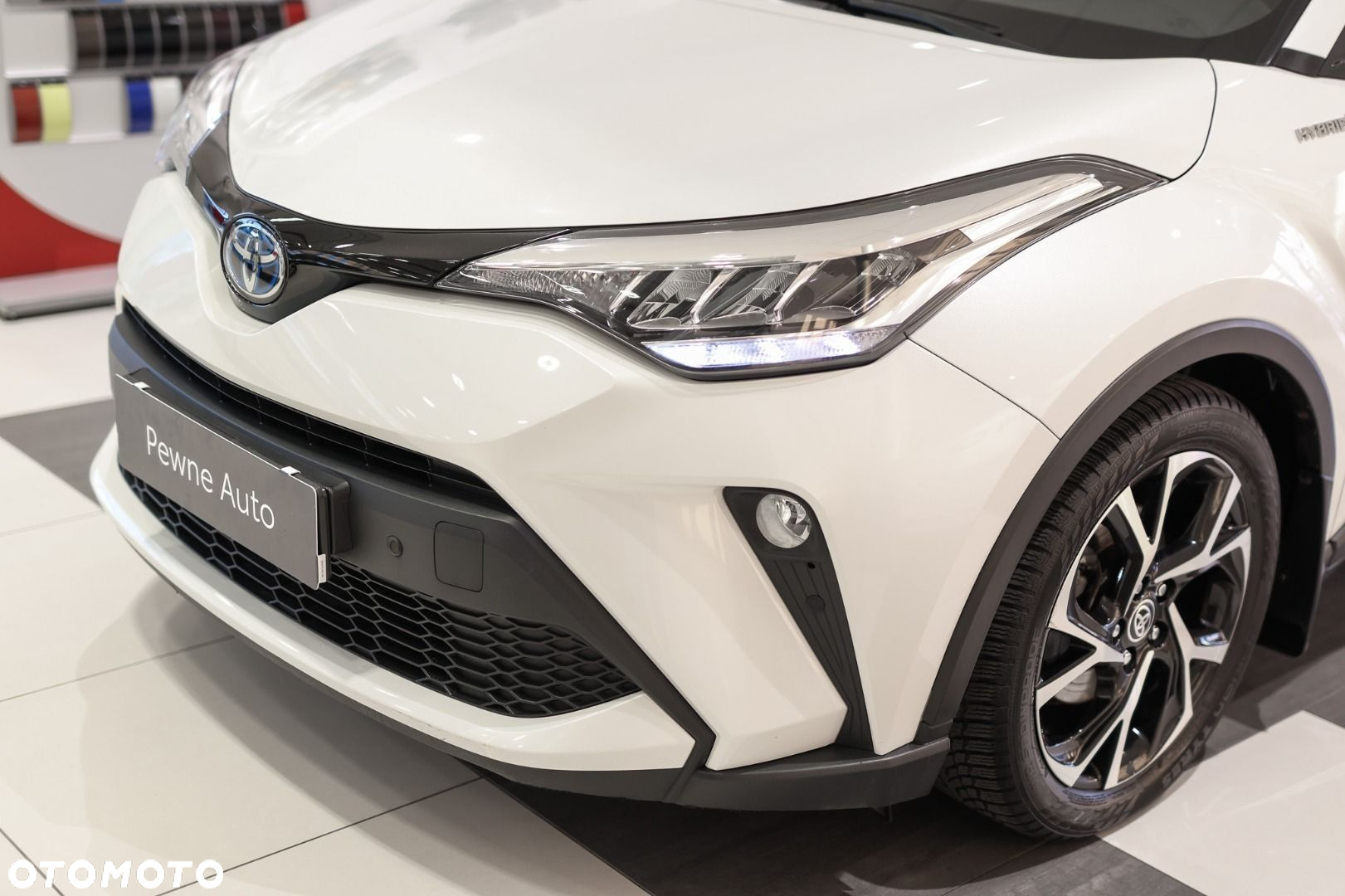 Toyota C-HR - 35