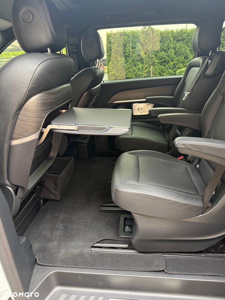 Mercedes-Benz Klasa V 300 d 4-Matic 9G-Tronic Exclusive (ekstra d³) - 16