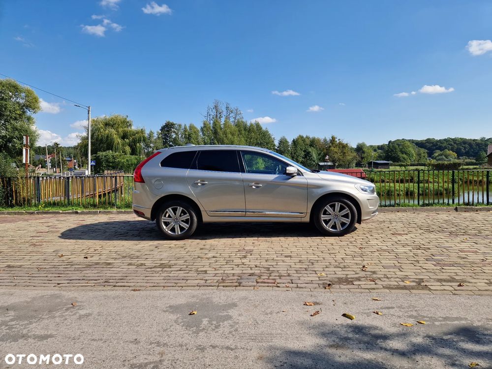 Volvo XC 60 D4 Drive-E Summum - 10