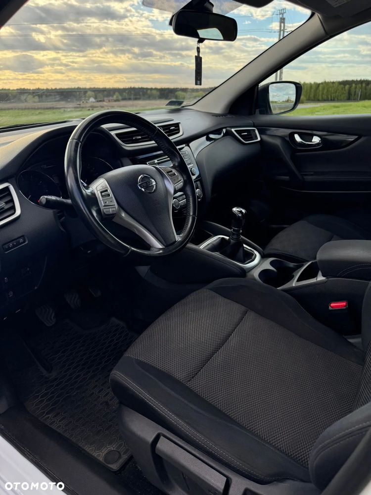 Nissan Qashqai 1.2 DIG-T Acenta - 2