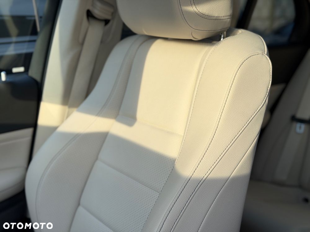 Mercedes-Benz GLE 300 d 4-Matic - 29