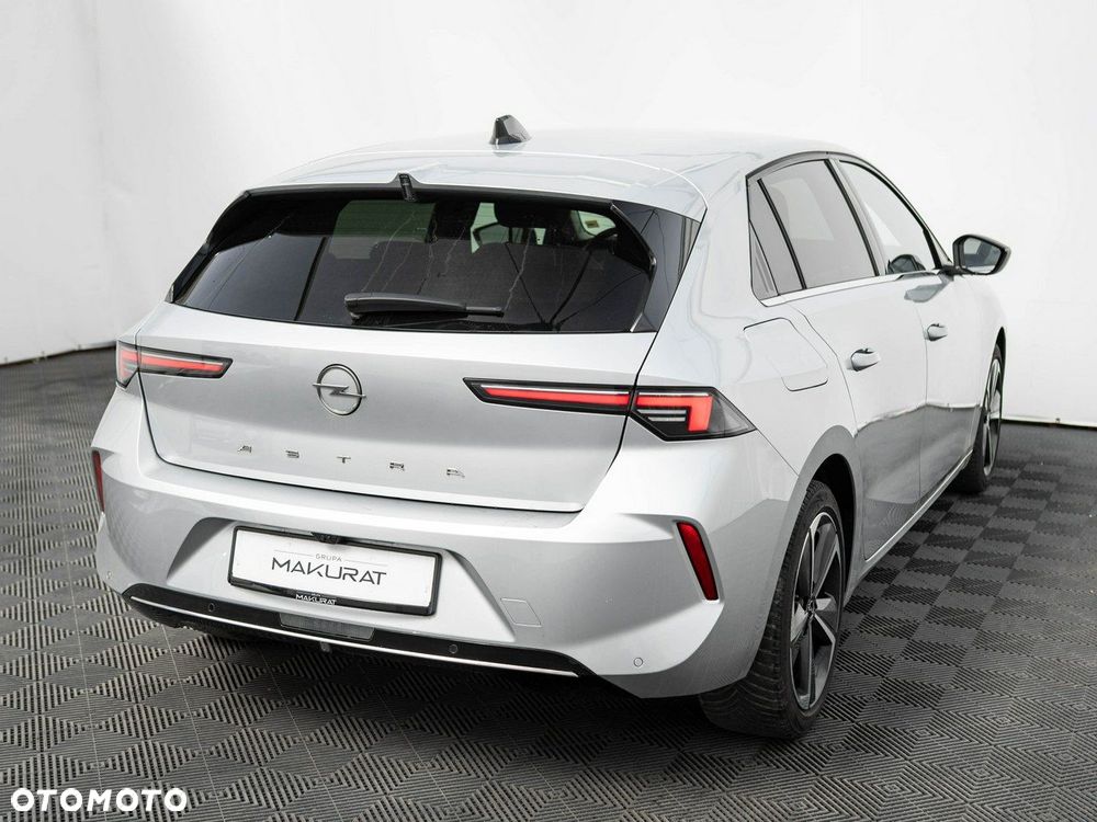 Opel Astra 1.2 T Elegance S&S - 6