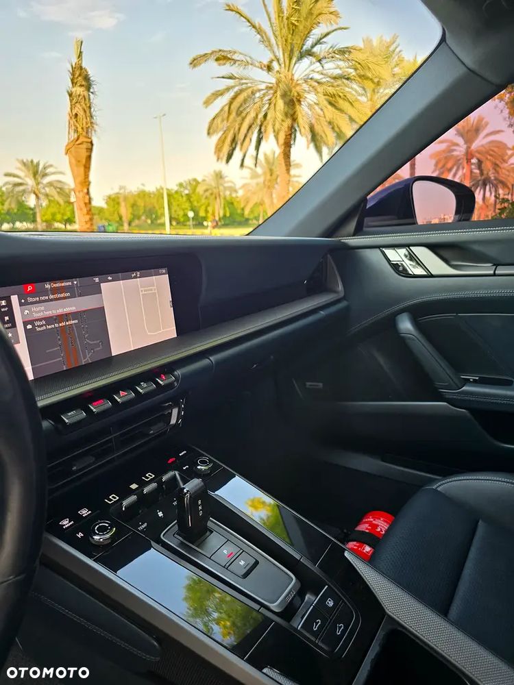 Porsche 911 Carrera - 13