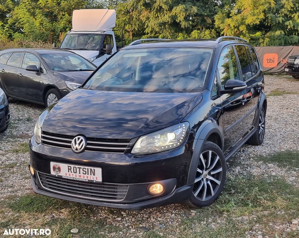 Volkswagen Touran 2.0 TDI DPF DSG Cross - 1
