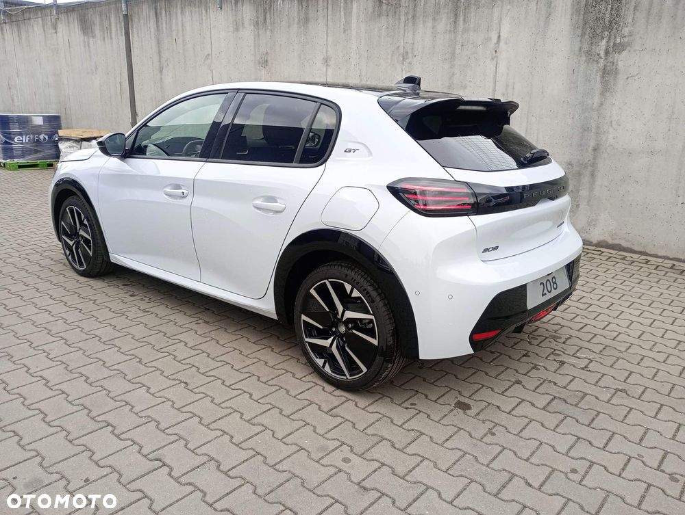 Peugeot 208 1.2 mHEV GT - 4