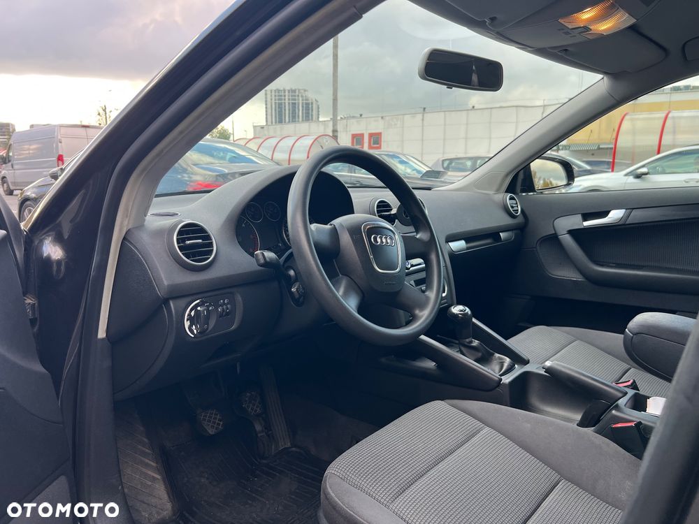 Audi A3 Sportback 1.9 TDI Ambition - 13