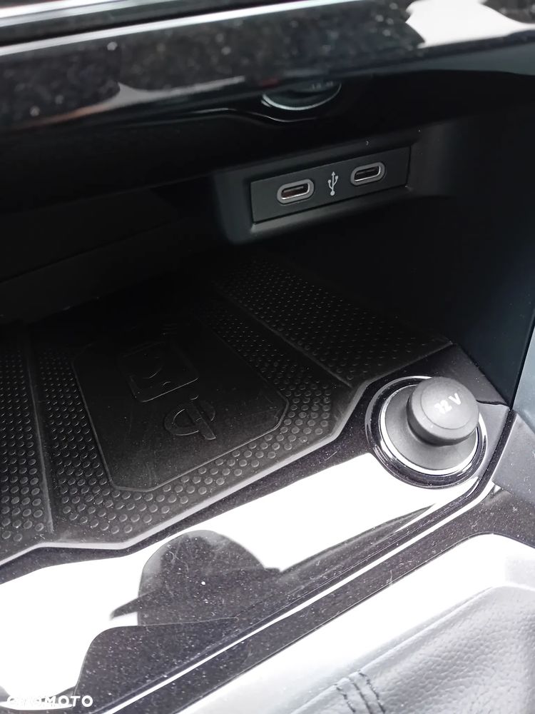 Volkswagen T-Roc 2.0 TDI SCR DSG GOAL - 35