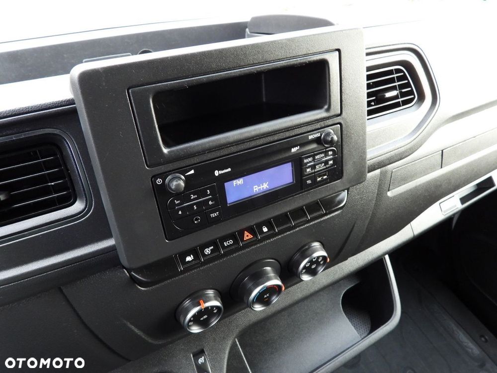 Renault MASTER PLANDEKA 10 PALET WEBASTO TEMPOMAT LEDY PNEUMATYKA KLIMATYZACJA  165KM - 35