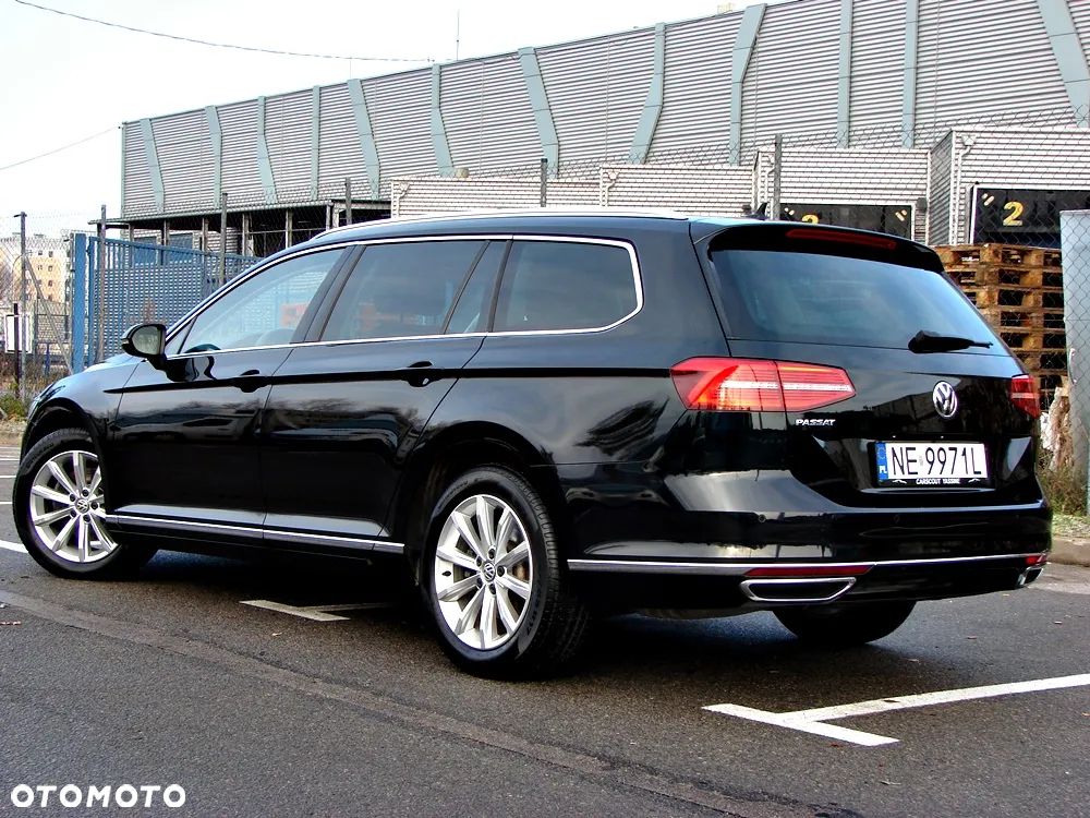Volkswagen Passat Variant 2.0 TDI SCR DSG (BlueM Tech) Highline - 3