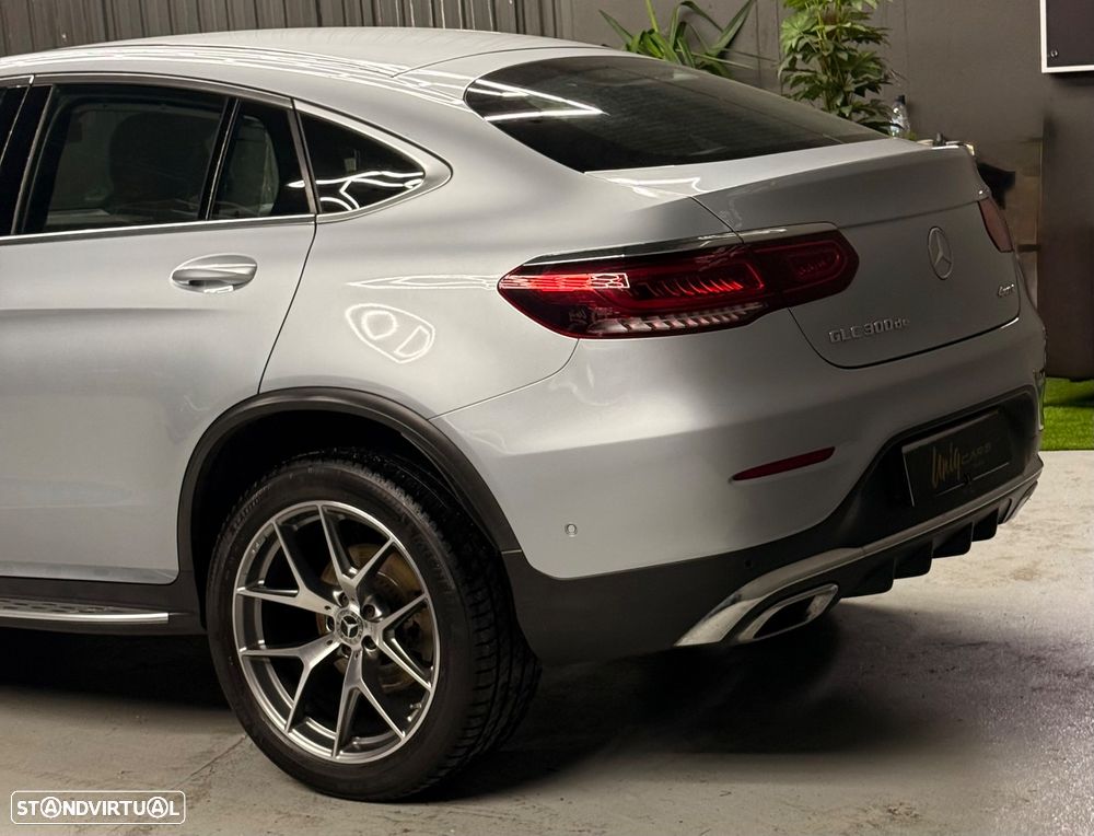 Mercedes-Benz GLC 300 de Coupe 4Matic 9G-TRONIC AMG Line Plus - 15
