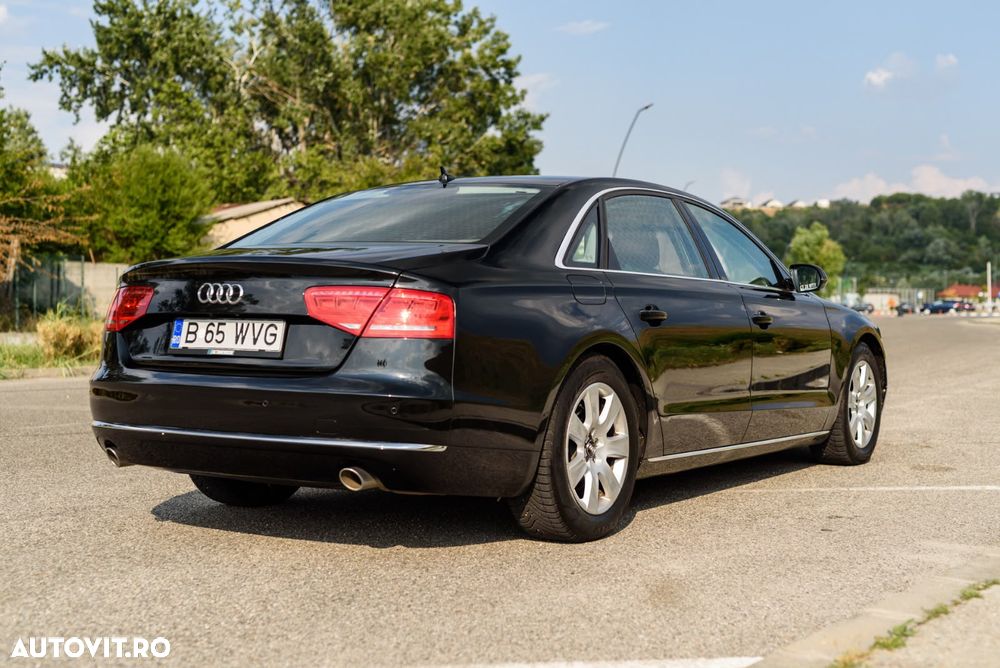 Audi A8 - 10