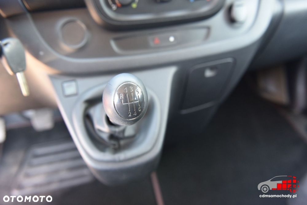 Opel Vivaro - 29