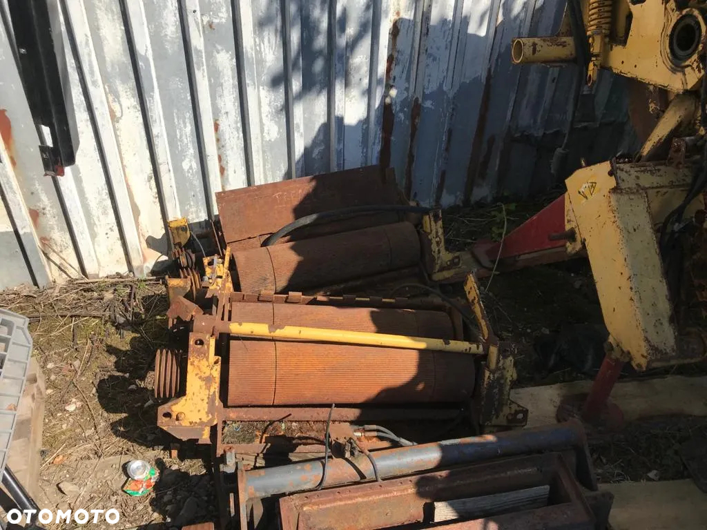 Częsci parts dosieczkarni polowej New Holland FX375 FX450 FX38 FX40 CornCraker - 6