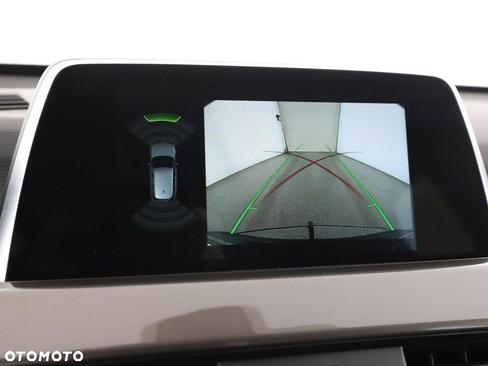 BMW X1 sDrive20d xLine - 26