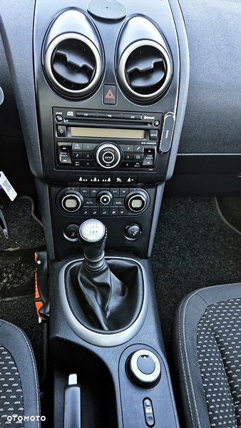 Nissan Qashqai 2.0 4x4 Tekna Premium - 29