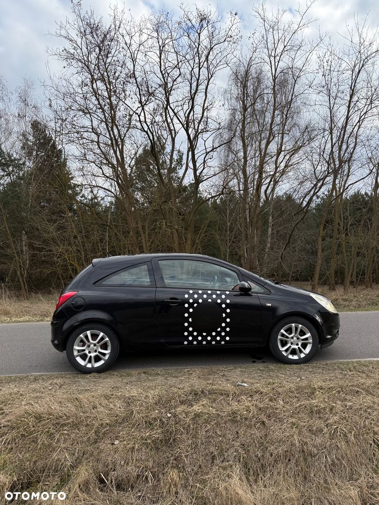 Opel Corsa 1.4 16V Cosmo - 6