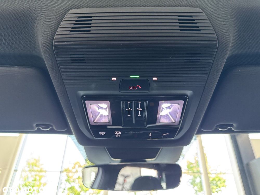 Volkswagen Tiguan - 28