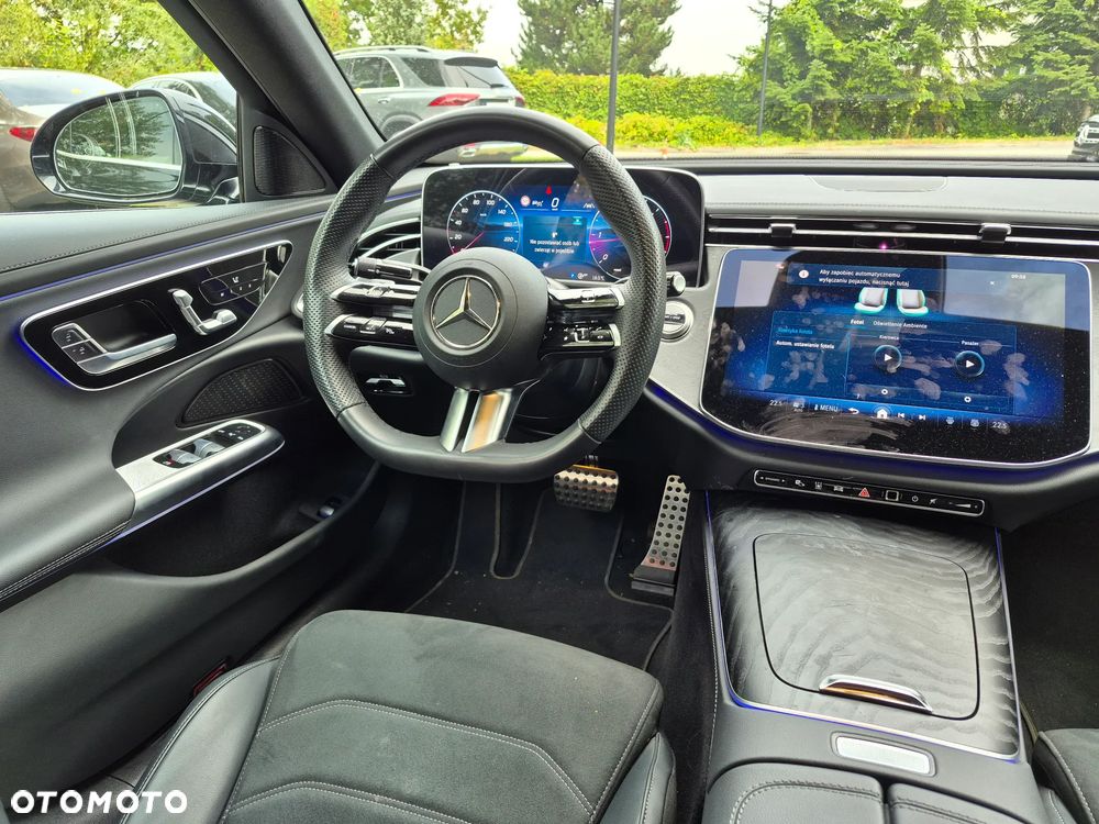 Mercedes-Benz Klasa E 220 d mHEV AMG 9G-Tronic - 15