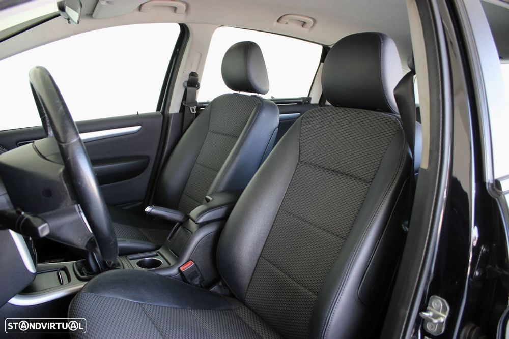 Mercedes-Benz B 200 - 31