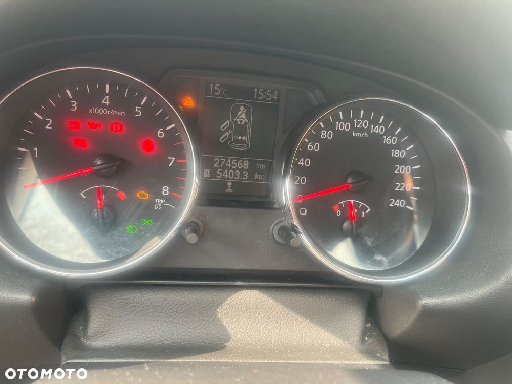 Nissan Qashqai - 14