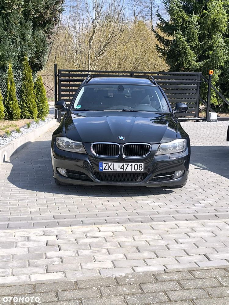 BMW Seria 3 320d DPF - 12