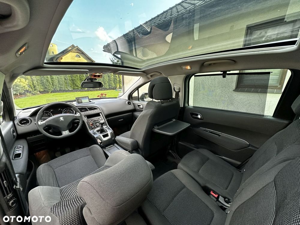 Peugeot 5008 HDI FAP 150 Allure - 33