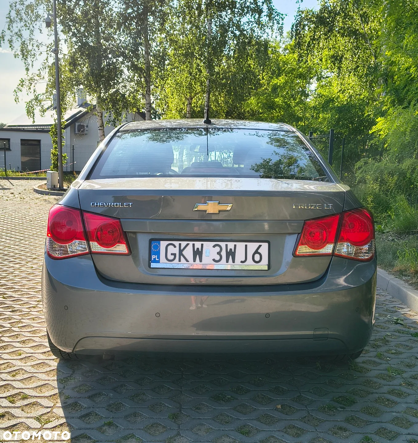 Chevrolet Cruze 1.8 LT - 4