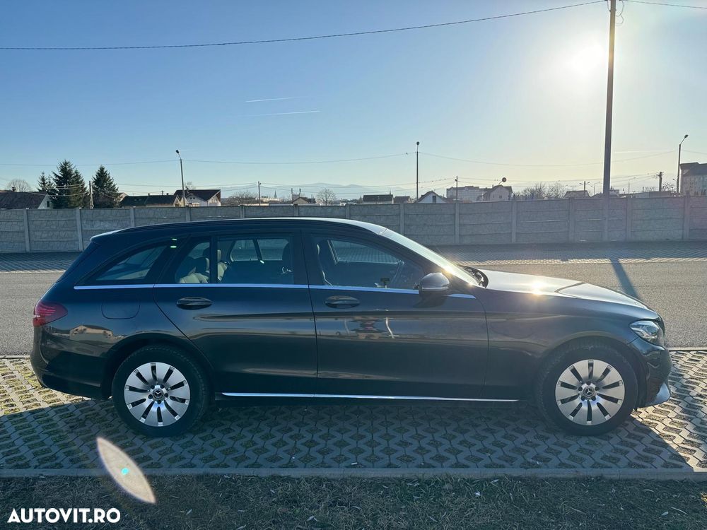 Mercedes-Benz C 220 d T-Modell Aut - 4