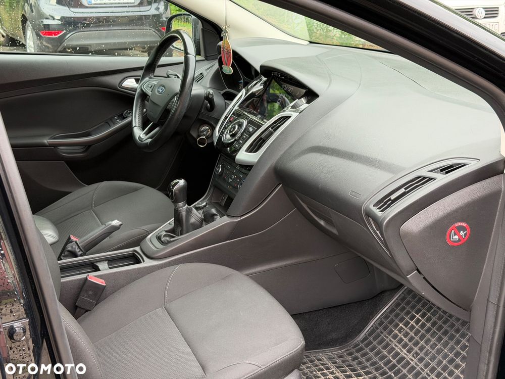 Ford Focus 1.0 EcoBoost 99g Trend - 13