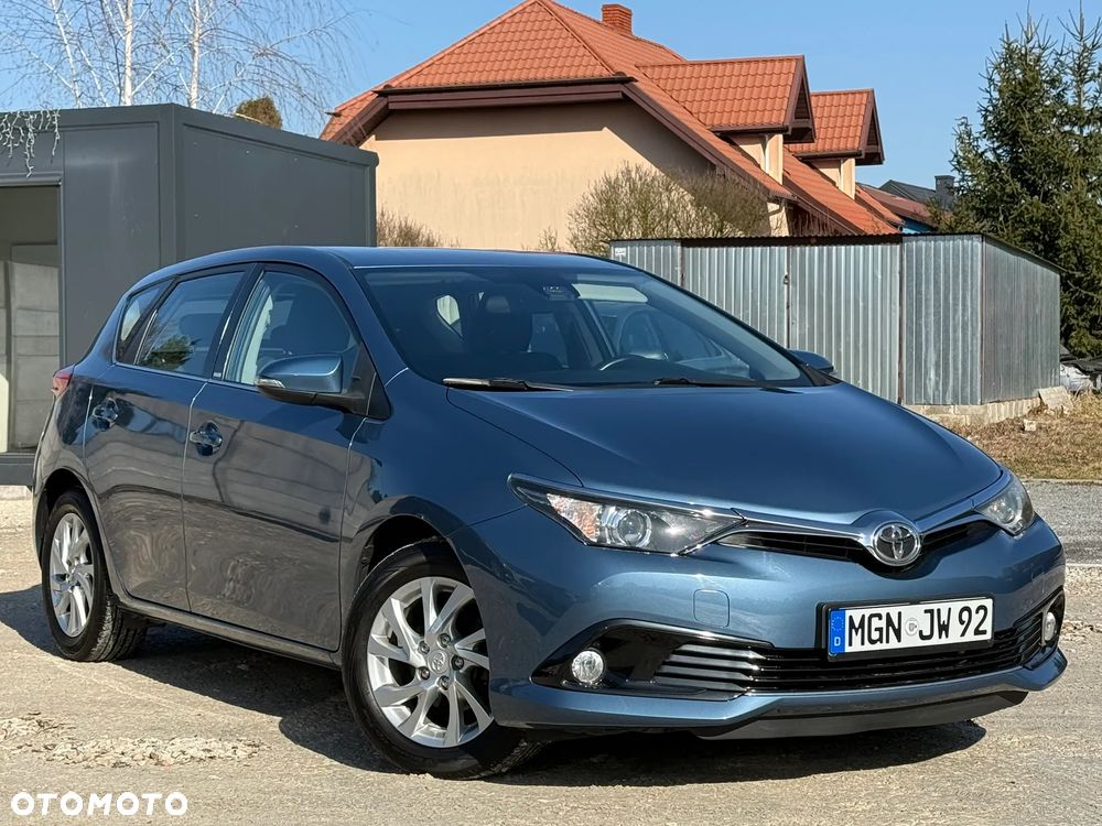 Toyota Auris 1.2 Turbo Edition S+ - 3