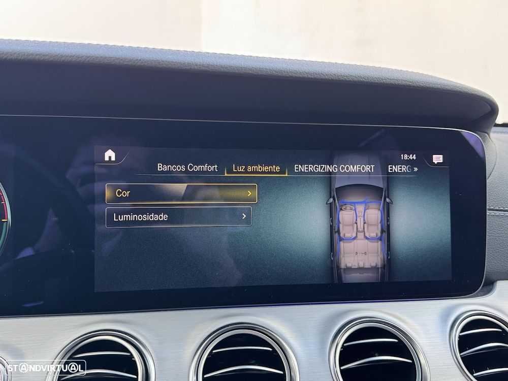 Mercedes-Benz E 300 de 9G-TRONIC AMG Line - 16