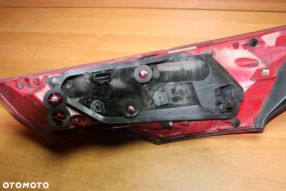 LAMPA PRAWY TYŁ TYLNA PRAWA OPEL INSIGNIA KOMBI EUROPA 13226857 - 7