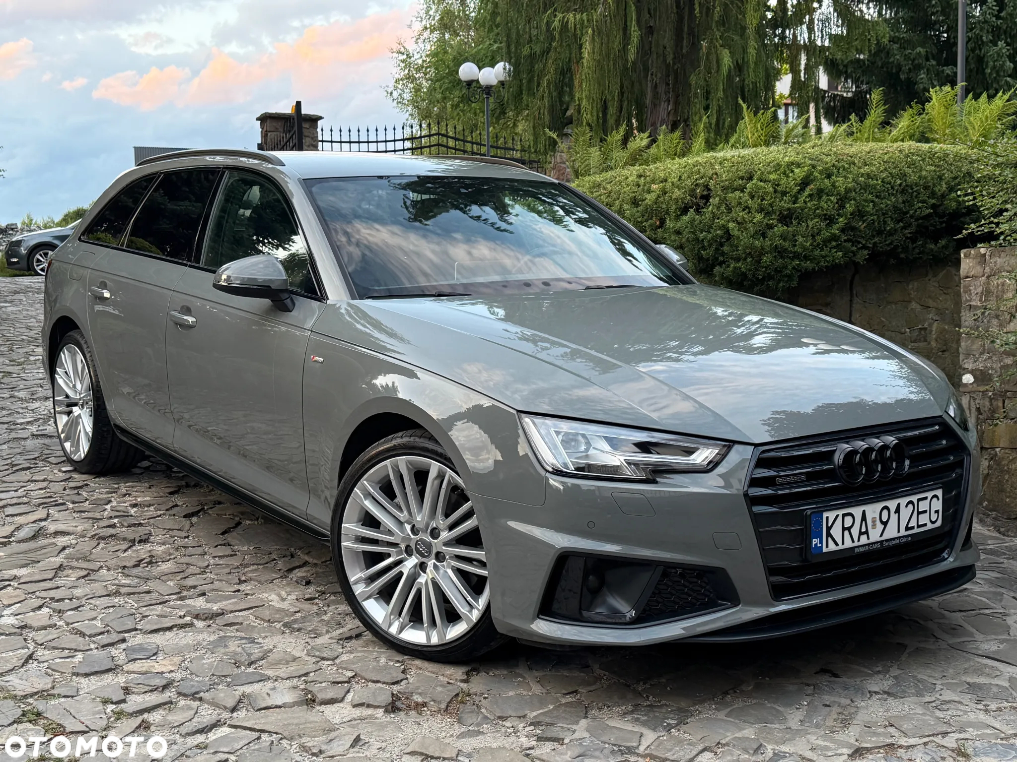 Audi A4 Avant 40 TDI quattro S tronic S line - 3