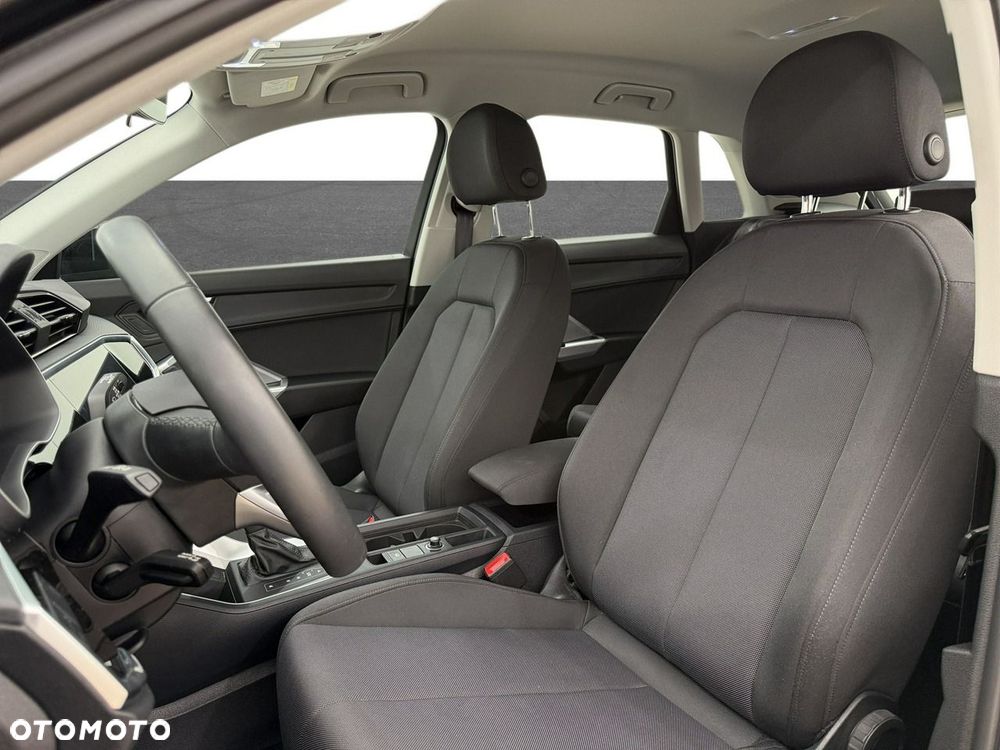 Audi Q3 - 11