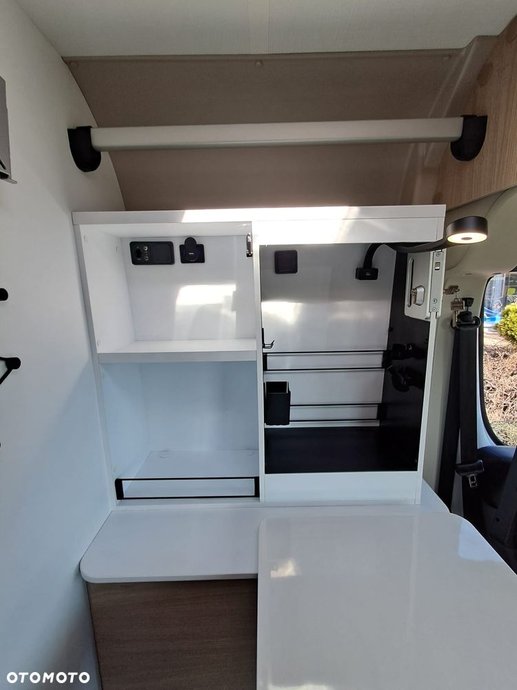 Eura Mobil Forster 541 Youngsrer L2H2 Dla 2 osób Nowy FV23% - 17