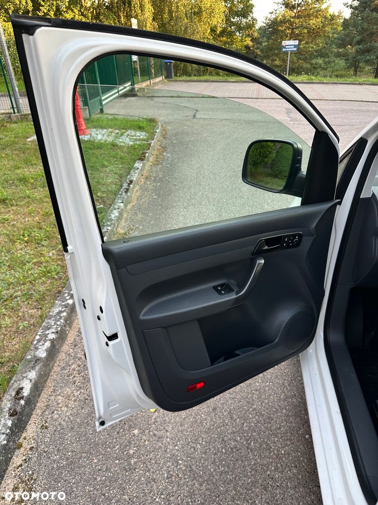 Volkswagen Caddy - 13