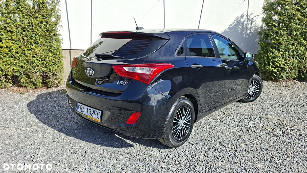 Hyundai i30 1.4 Fifa World Cup Edition - 31