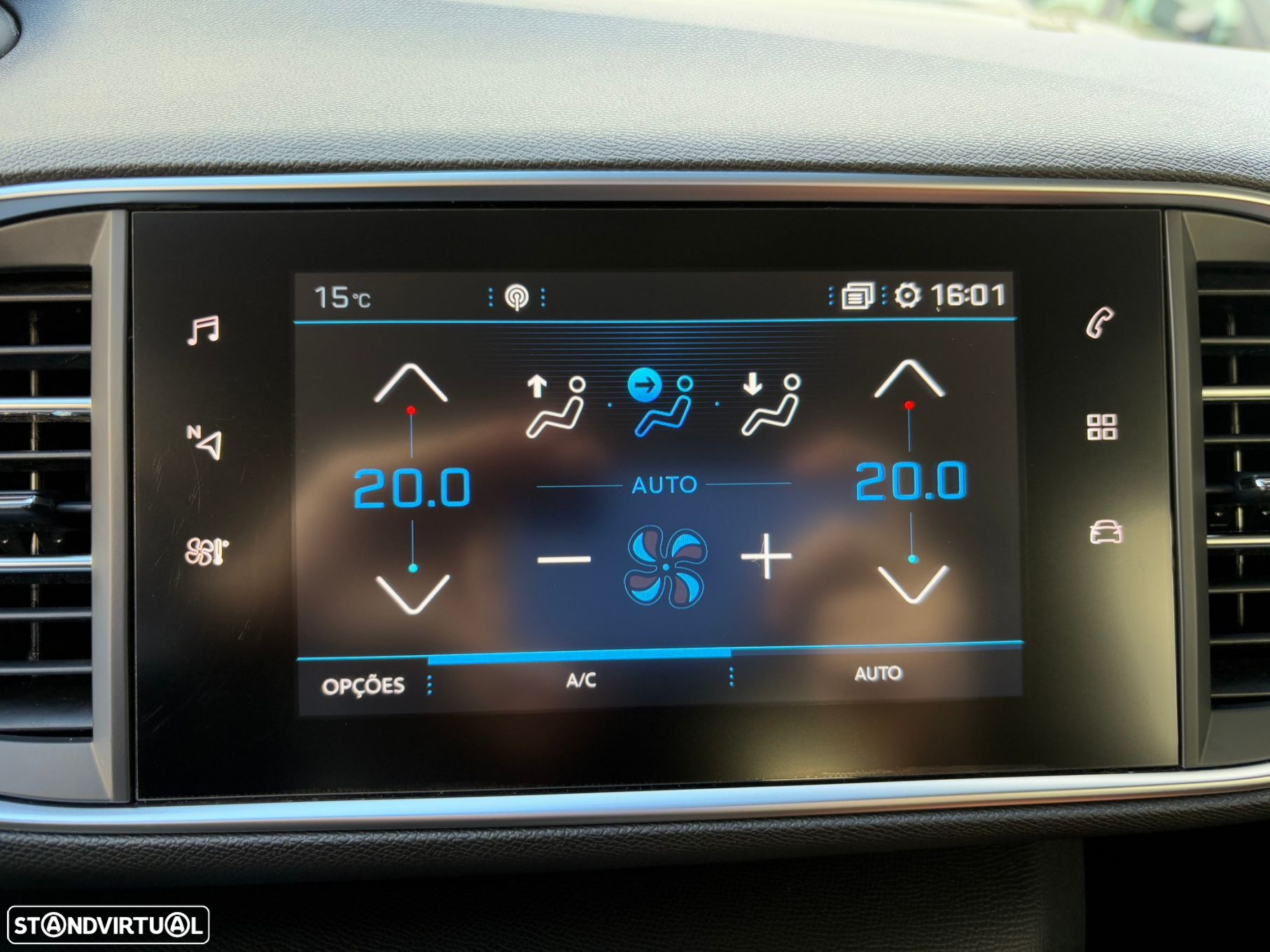 Peugeot 308 SW 1.5 BlueHDi Style - 28