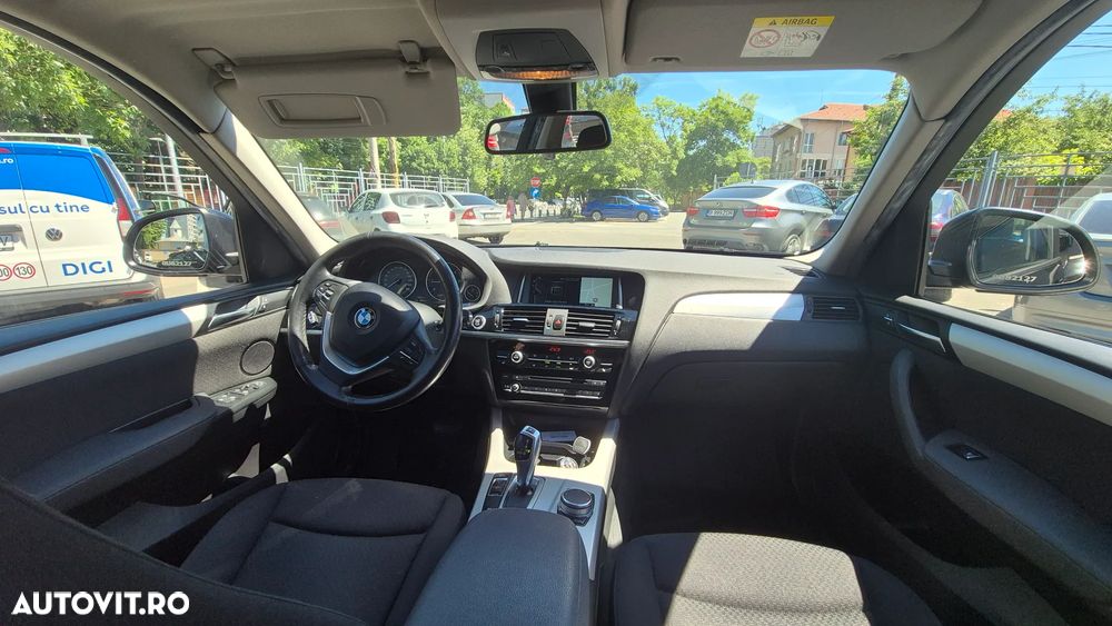 BMW X3 xDrive20d AT Advantage - 10