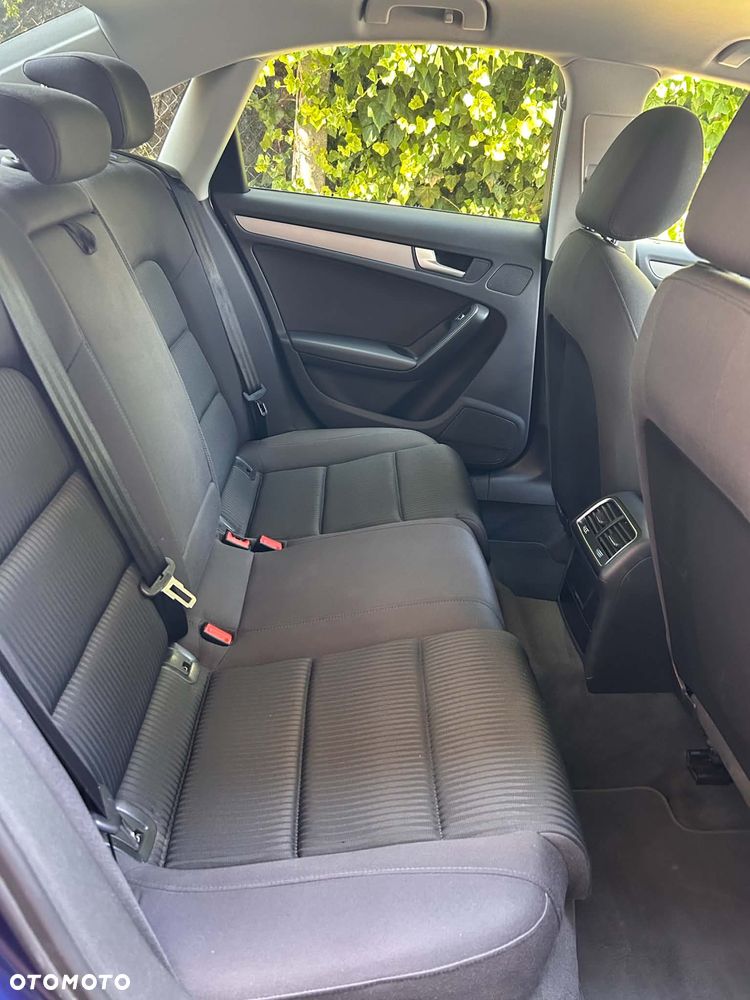 Audi A4 Limousine - 17
