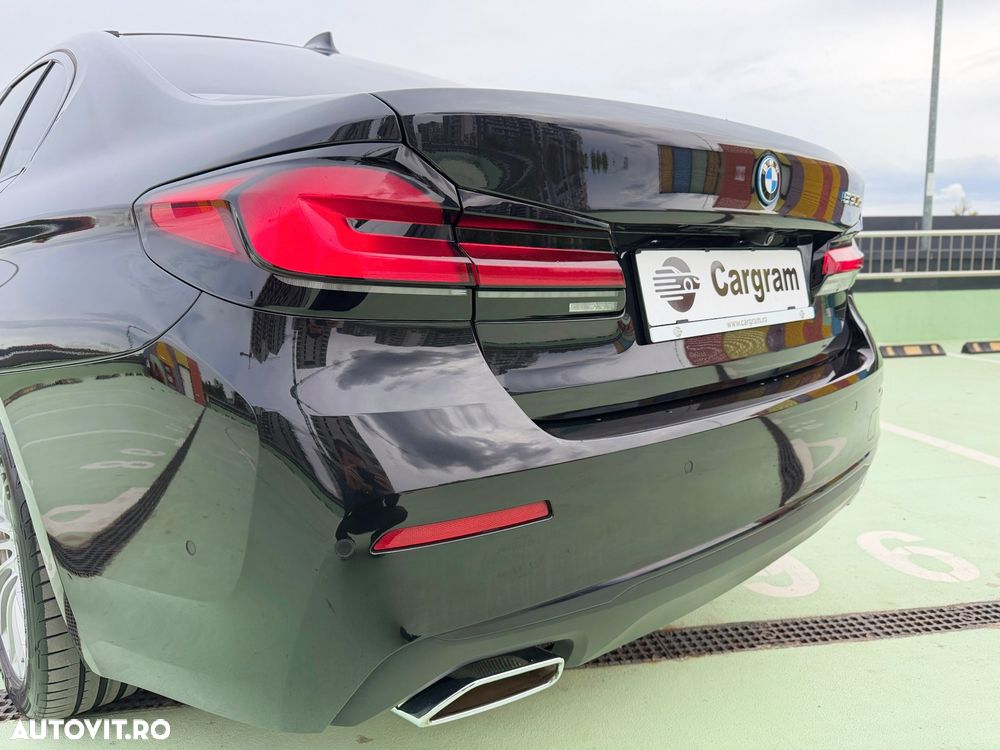 BMW Seria 5 530e AT PHEV - 16
