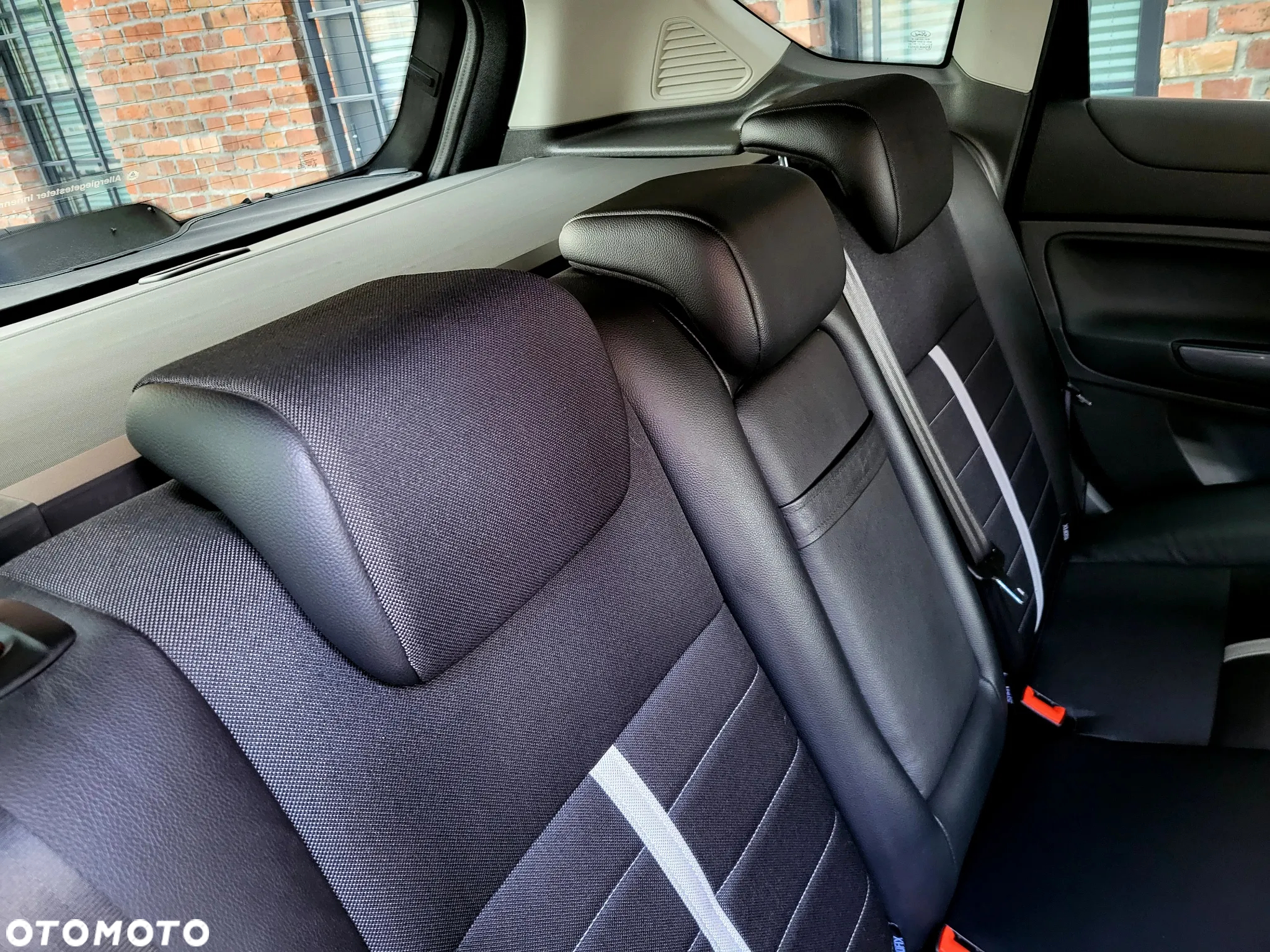 Ford Kuga 2.0 TDCi 4x4 Titanium - 23