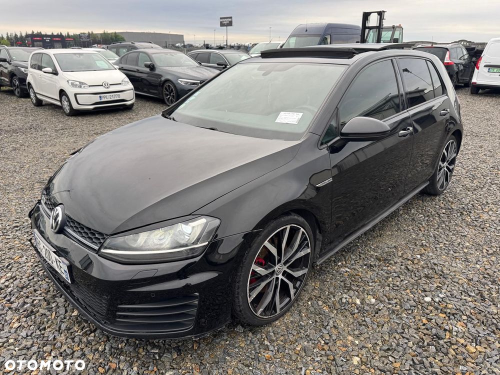 Volkswagen Golf GTD 2.0 TDI SCR DSG - 9