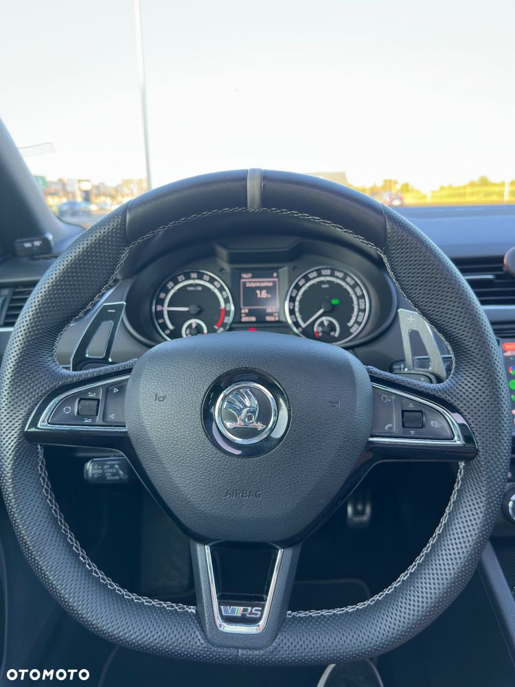 Skoda Octavia 2.0 TDI RS DSG - 13