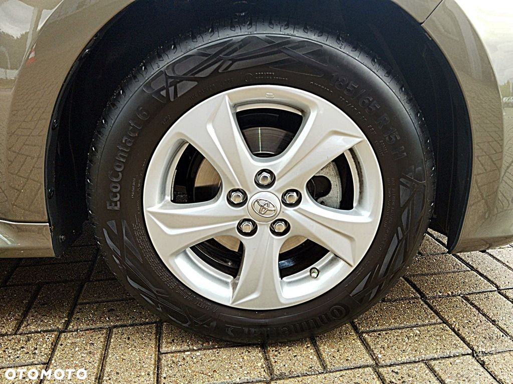 Toyota Yaris - 16