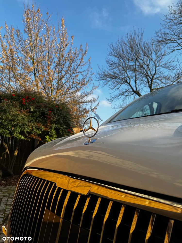 Mercedes-Benz Klasa V - 9