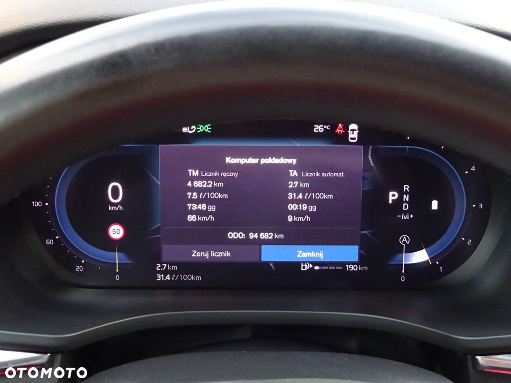 Volvo XC 60 B4 D Plus Dark - 26
